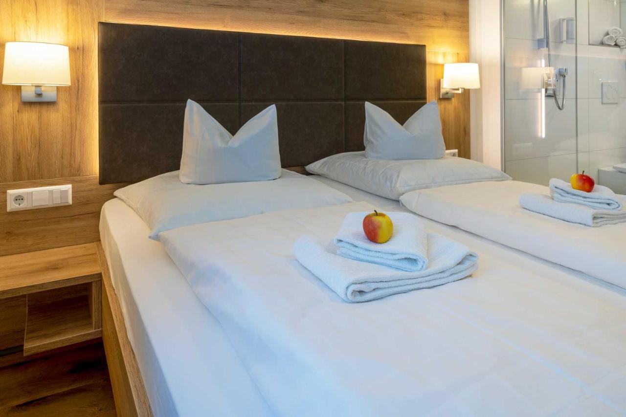 Gasthof - Hotel Zum Ochsen Gmbh Berghulen Eksteriør bilde