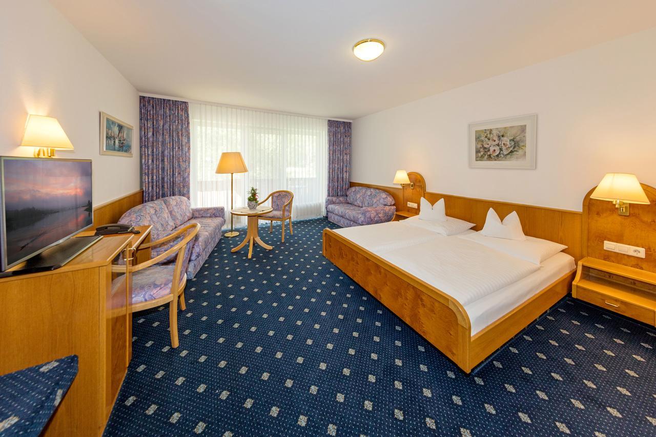 Gasthof - Hotel Zum Ochsen Gmbh Berghulen Eksteriør bilde