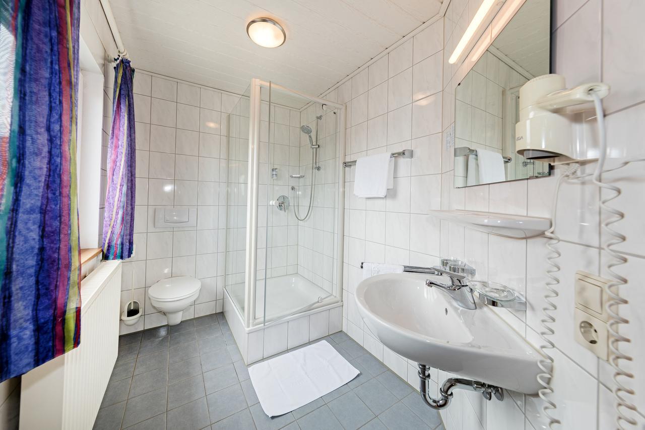 Gasthof - Hotel Zum Ochsen Gmbh Berghulen Eksteriør bilde