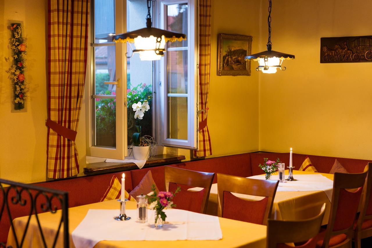 Gasthof - Hotel Zum Ochsen Gmbh Berghulen Eksteriør bilde