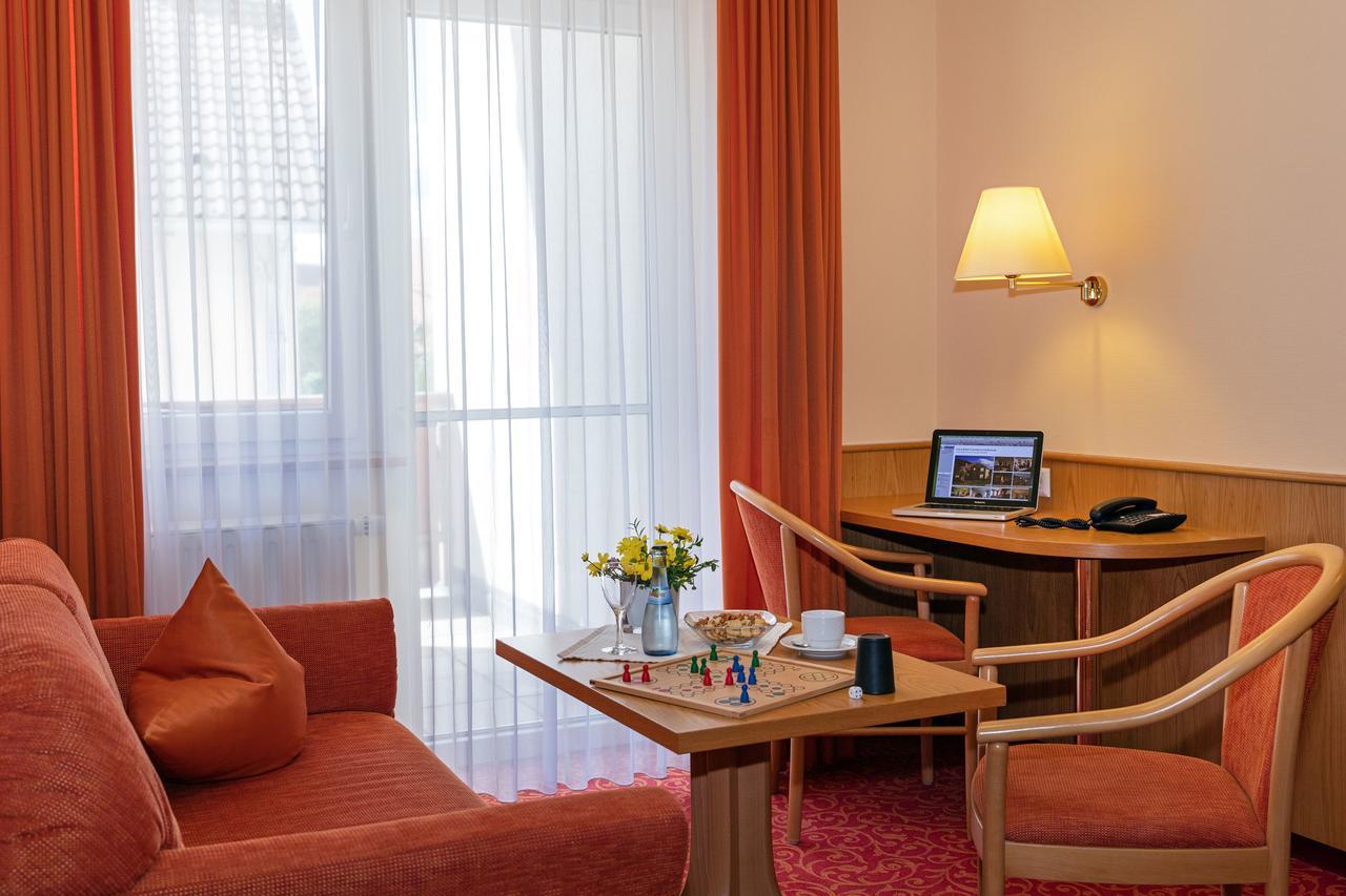 Gasthof - Hotel Zum Ochsen Gmbh Berghulen Eksteriør bilde