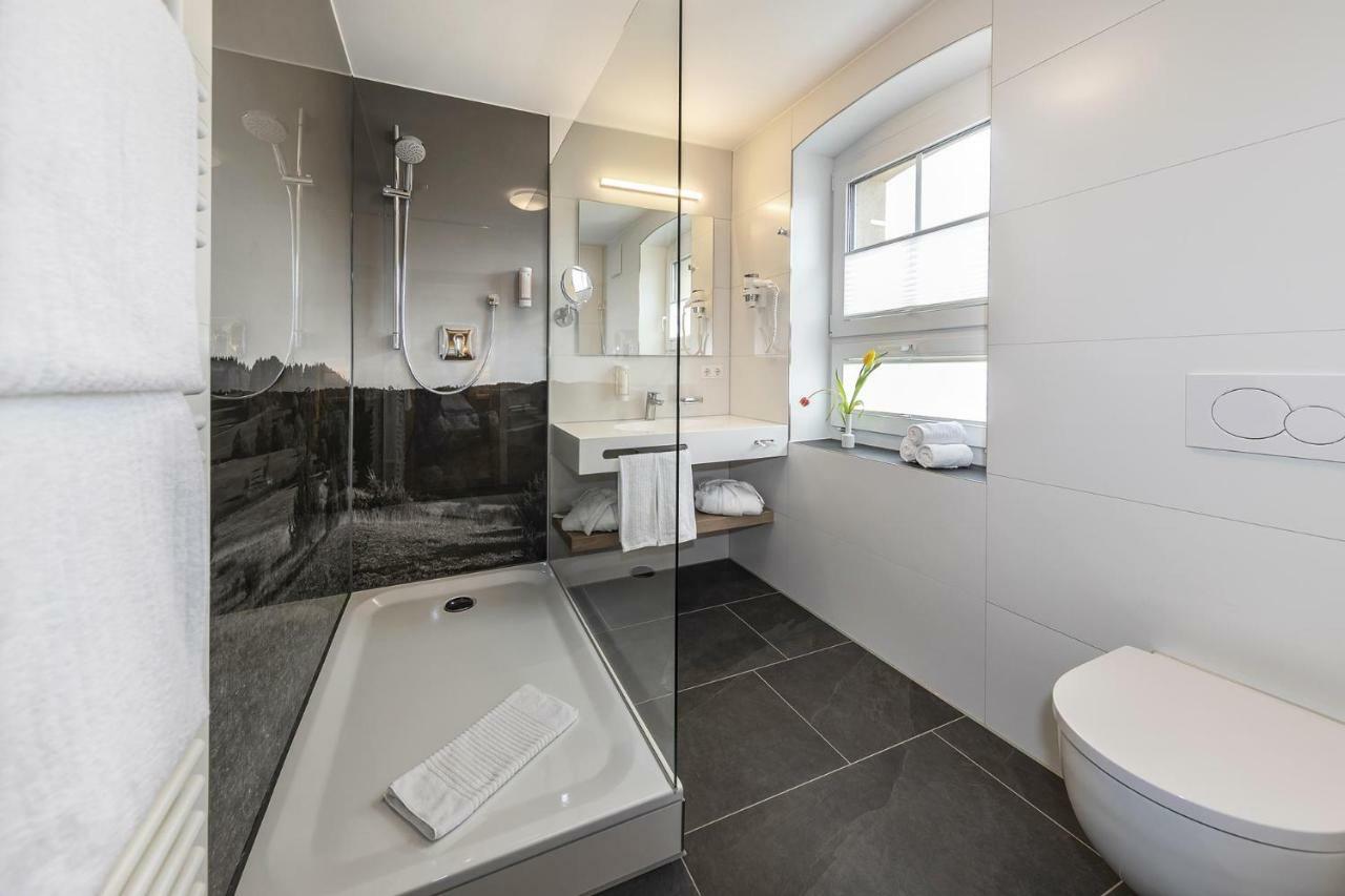 Gasthof - Hotel Zum Ochsen Gmbh Berghulen Eksteriør bilde